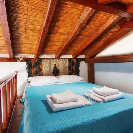 Ypatia Cozy Castle Suite Apartment With Loft Monemvasía Exterior foto